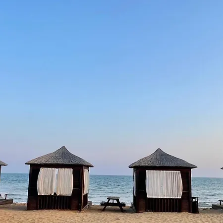 Lightness By The Sea Appartement Famagouste